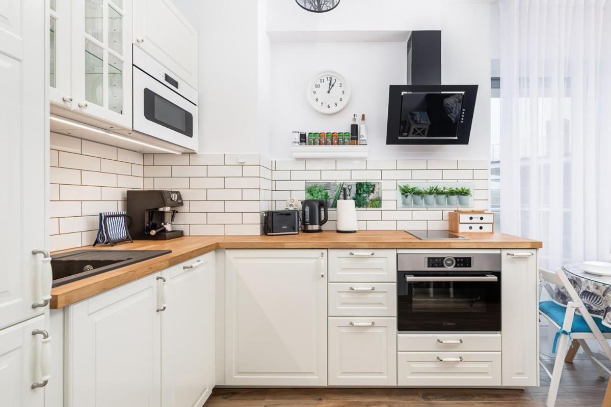 Apartament Holiday 8/25 เรวัล ภายนอก รูปภาพ
