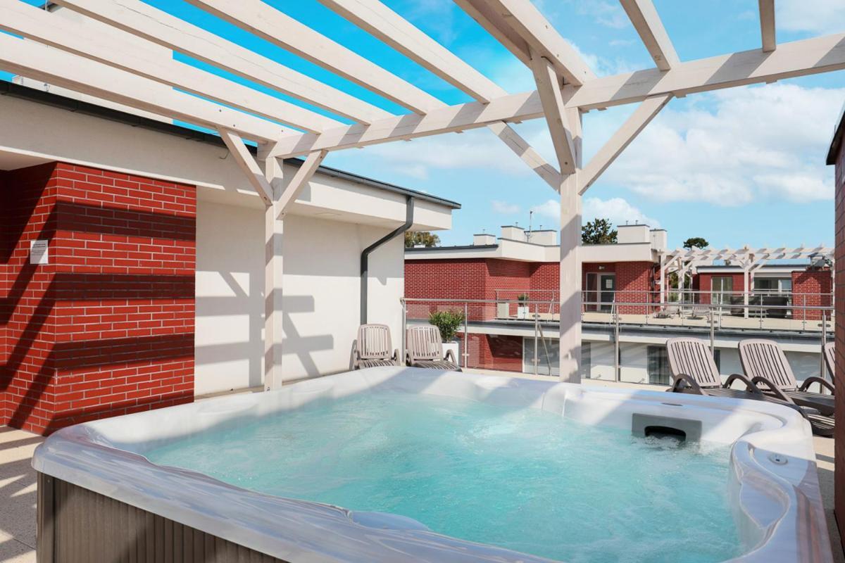 Apartament Holiday 8/25 เรวัล ภายนอก รูปภาพ
