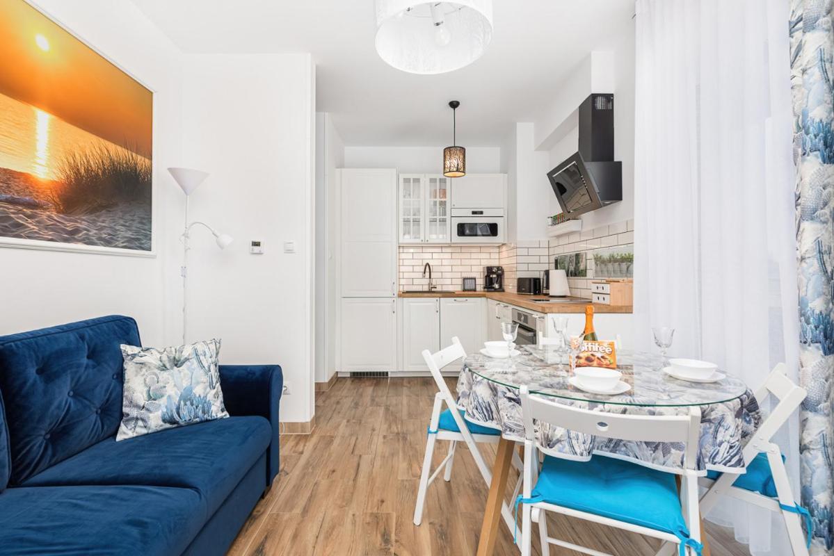 Apartament Holiday 8/25 เรวัล ภายนอก รูปภาพ